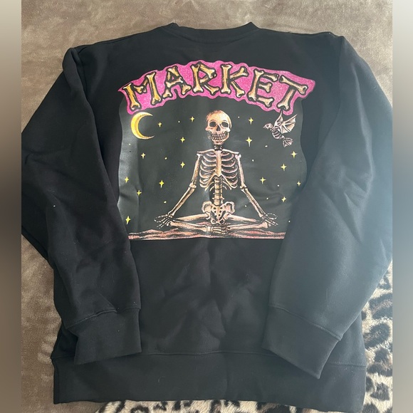 China Town Market Sweatshirt - Picture 3 of 3